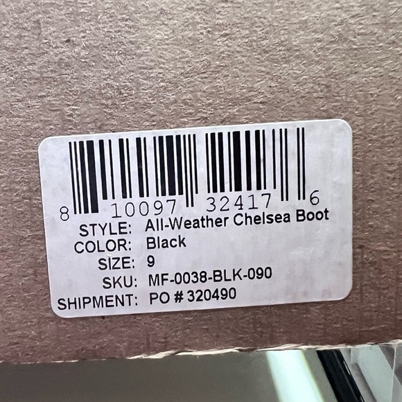 Nisolo All-Weather Chelsea Boots - Men’s Size 9 - Picture 4 of 8